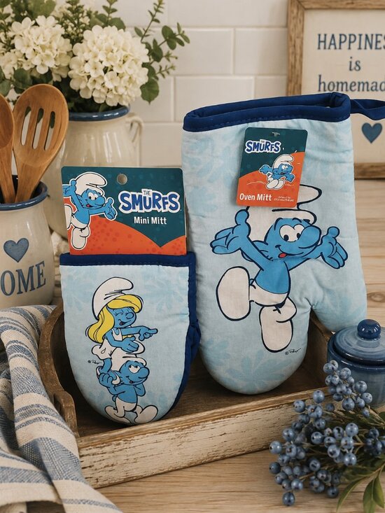 Smurfs Other - The Smurfs 2-Piece Kitchen Mitt Set Oven Mitt & Mini Mitt Blue Character